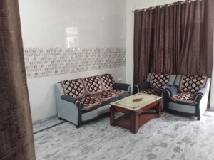 Bedroom in 3 BHK Builder Floor at Sector 7 – for Rent