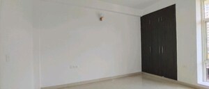 Room in 3 BHK Apartment at Omaxe Silver Birch, North Mullanpur – for Sale