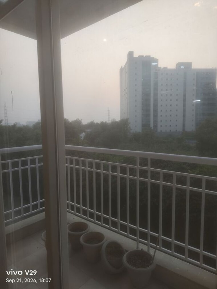 Balcony, central-park-resorts 3 Bedroom 1877 Sq.Ft. Apartment In Sector 48 Gurgaon 10706835
