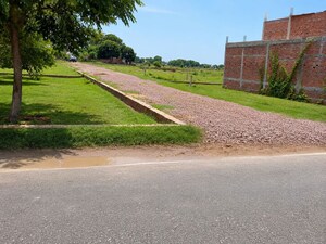  Plot – Exterior View View at Banaras Hindu University - for Sale