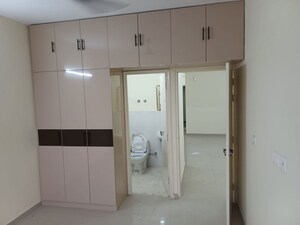 2 BHK Apartment For Rent in Pyramid Midtown, Sector 59