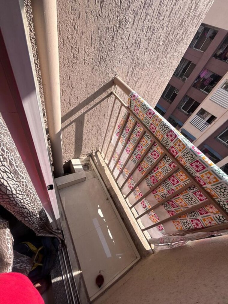 Balcony, everest-countryside-petunia 1 Bedroom 600 Sq.Ft. Apartment In Kasarvadavali Thane 10706950