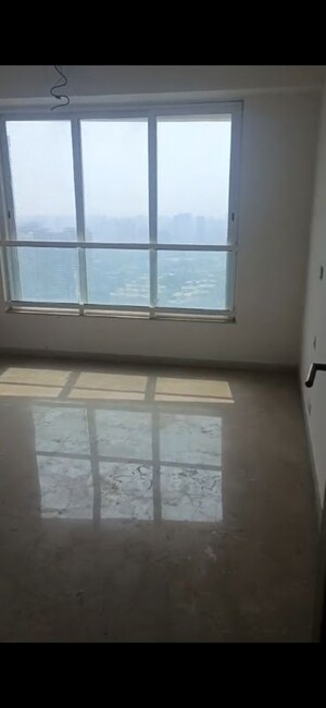 Kitchen in 3 BHK Apartment at Kalpataru Radiance, Goregaon West – for Sale