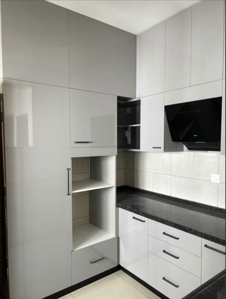 Kitchen, prestige-green-gables 3.5 Bedroom 1910 Sq.Ft. Apartment In Panathur Bangalore 10706958