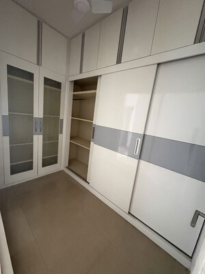 Staircase in 3.5 BHK Apartment at Emaar Emerald Estate, Sector 65 – for Rent