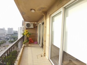Building Lobby in 3 BHK Builder Floor at Sector 22b – for Rent