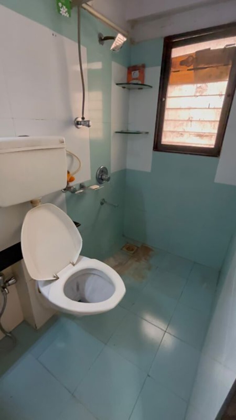 Bathroom, akashganga-complex-kavesar 2 Bedroom 650 Sq.Ft. Apartment In Kavesar Thane 10707010