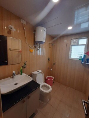 Bathroom in 2.5 BHK Apartment at Shriram Luxor, Hennur Road – for Rent