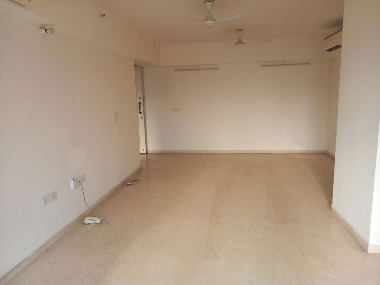 Room, sector 23 3 Bedroom 1500 Sq.Ft. Builder Floor In Sector 23 Gurgaon 10707096