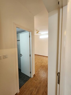 Room in 3 BHK Apartment at Casagrand Boulevard, Hennur Road – for Rent
