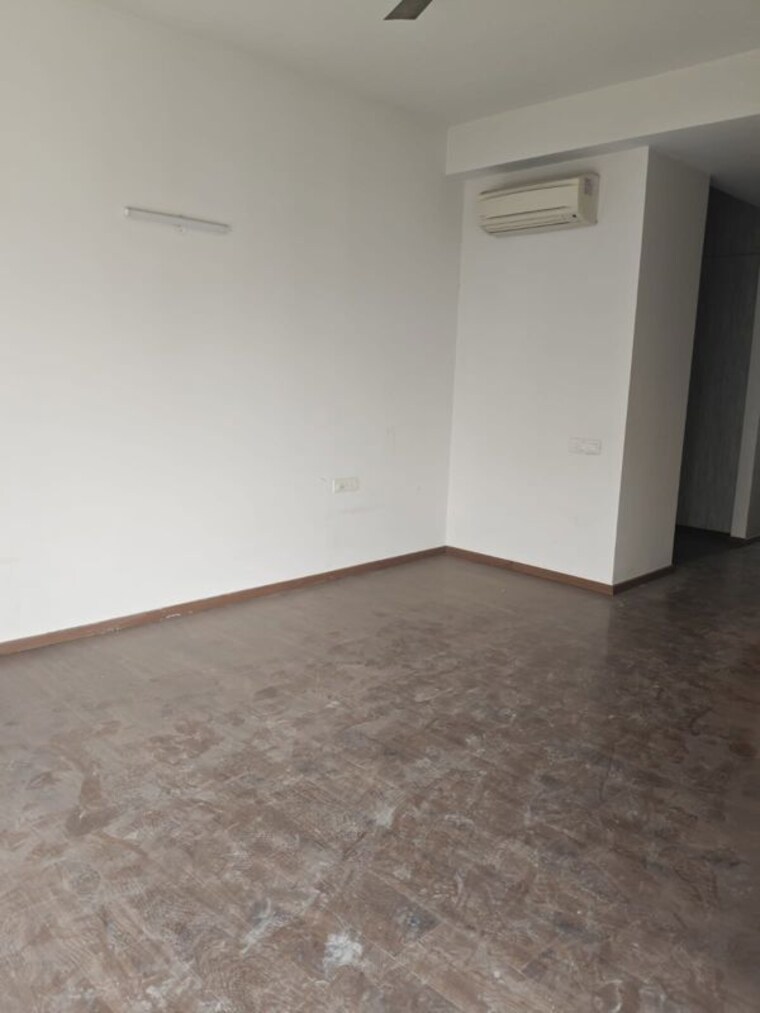 Room, ireo-victory-valley 4 Bedroom 3192 Sq.Ft. Apartment In Sector 67 Gurgaon 10707105
