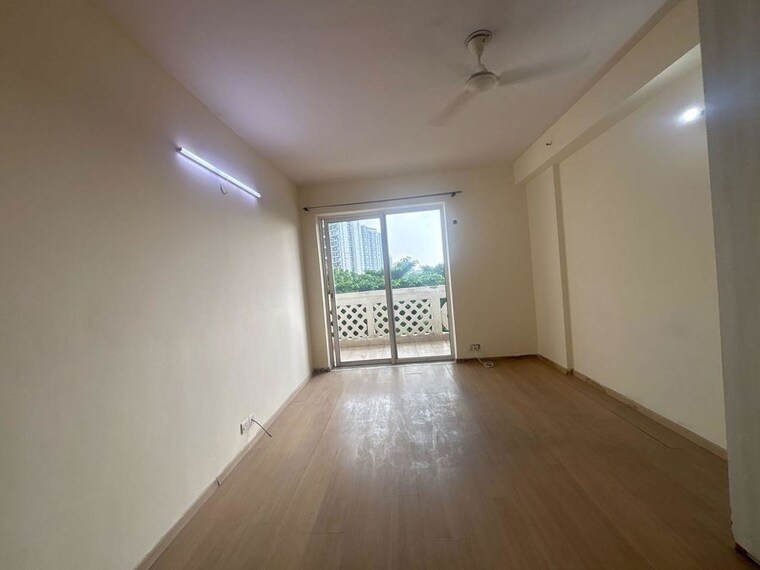 Room, sector 21 3 Bedroom 1500 Sq.Ft. Builder Floor In Sector 21 Gurgaon 10707115