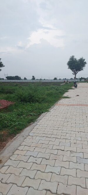  Plot For Sale in Vinayak Nagar
