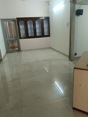 Room in 2 BHK Independent House at Manimajra – for Rent