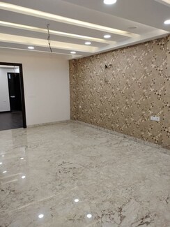 3 BHK +Builder Floor For Sale in Shalimar Bagh