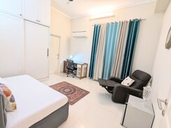 4 BHK +Apartment For Rent in Emaar MGF Emerald Hills