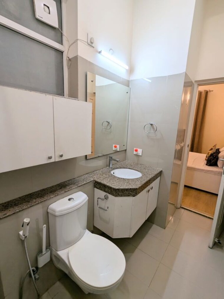 Team Area, emaar-mgf-emerald-hills 4 Bedroom 350 Sq.Yd. Apartment In Sector 65 Gurgaon 10707133