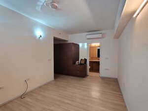 3 BHK Builder Floor For Rent in Sector 22