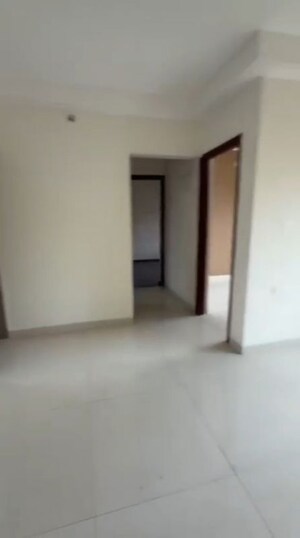 Room in 2 BHK Apartment at Paradise Sai Icon, Kharghar – for Rent