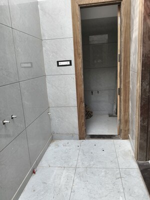 Bathroom in 4 BHK Independent House at New Mandi – for Sale