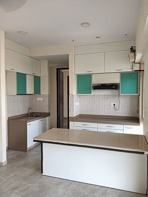 Bathroom in 1 BHK Apartment at Roswalt Heights, Chembur – for Rent