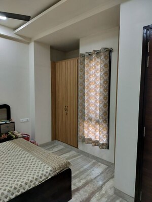 Bedroom in 3 BHK Builder Floor at Jamuna Nagar – for Rent