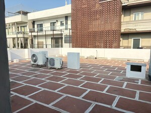 5 BHK Villa – Exterior View View at Eros Rosewood City, Sector 49 - for Rent