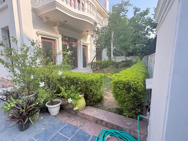 Exterior View, eros-rosewood-city 5 Bedroom 534 Sq.Yd. Villa In Sector 49 Gurgaon 10707125