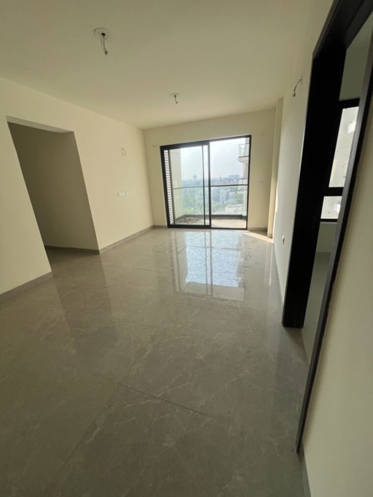 Room, one-oak-natura 2.5 Bedroom 1295 Sq.Ft. Apartment In Sushant Golf City Lucknow 10707186