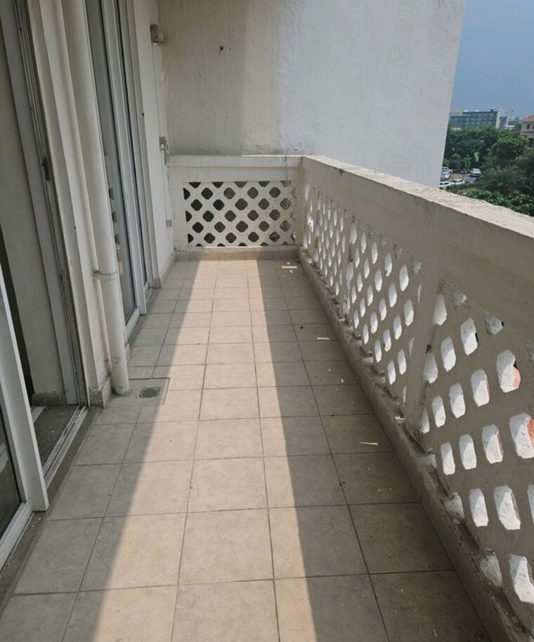 Balcony, sector 23 3 Bedroom 1600 Sq.Ft. Builder Floor In Sector 23 Gurgaon 10707215