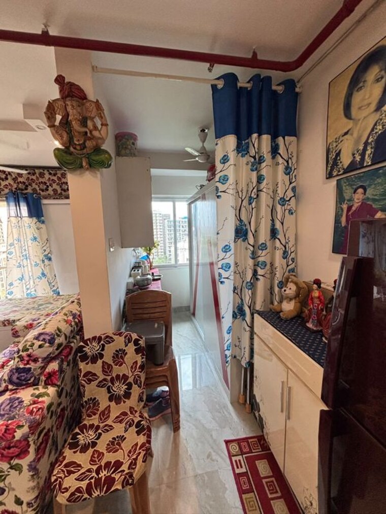 Living Room, platinum-casa-millennia 1 RK 330 Sq.Ft. Apartment In Andheri West Mumbai 10707240