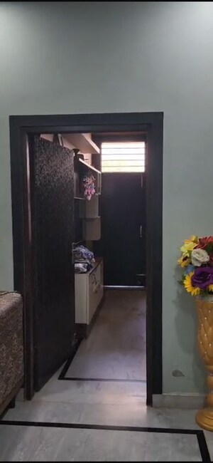 Furnished Amenities in 3 BHK Builder Floor at Sector 75 – for Rent