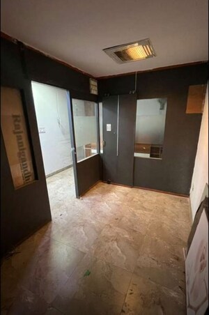  Office Space – Exterior View View at Hazratganj - for Rent