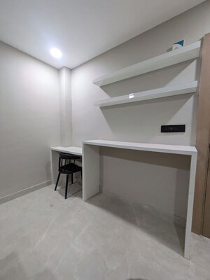 Room in 1 BHK Builder Floor at Sector 46 – for Rent