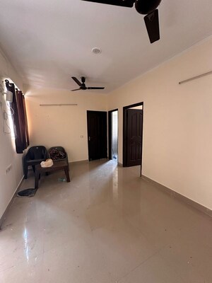 Room in 2 BHK Apartment at Bankey Bihari Aggarwal Heights, Raj Nagar Extension – for Rent