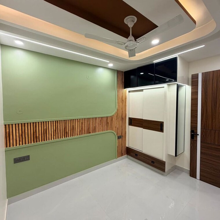 Kitchen, dwarka mor 3 Bedroom 90 Sq.Yd. Builder Floor In Dwarka Mor Delhi 10707288