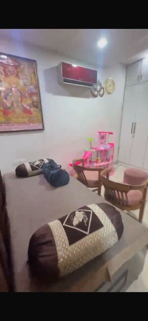 4 BHK Builder Floor For Sale in BPTP Parkland, Sector 75