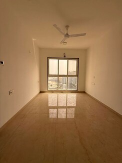 3 BHK +Apartment For Sale in Lokhandwala Complex