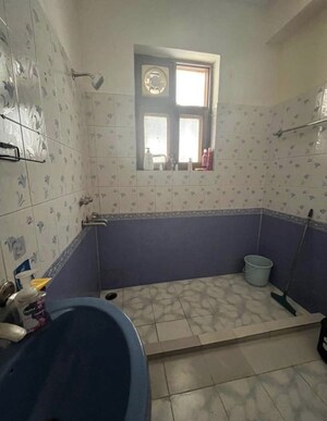 Bathroom in 3 BHK Builder Floor at Subhash Nagar – for Rent