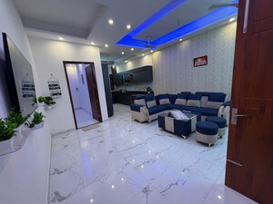 Team Area in 5 BHK Independent House at Sinaula – for Sale