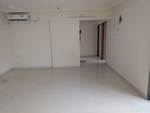 Room in 3 BHK Apartment at Godrej Prime, Chembur – for Rent