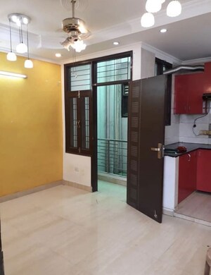 Room in 2 BHK Builder Floor at Ramesh Nagar – for Rent