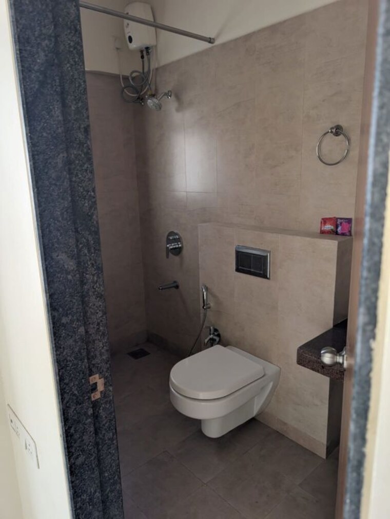 Bathroom, godrej-prime 3 Bedroom 1076 Sq.Ft. Apartment In Chembur Mumbai 10707330