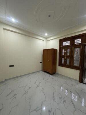 Room in 2 BHK Independent House at Sector 37 Greater Noida – for Rent