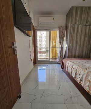 Room in 2 BHK Builder Floor at Subhash Nagar – for Rent