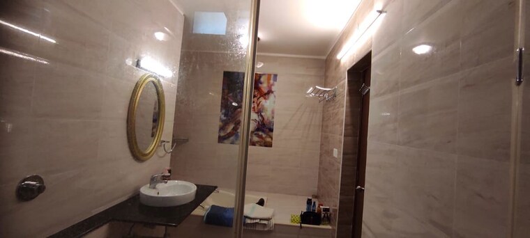 Bathroom, the-retreat 3 Bedroom 4425 Sq.Ft. Villa In Devanahalli Bangalore 10707351