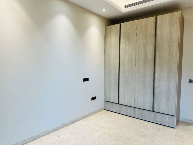 Room, jaypee-green-sun-court-tower-iii 3 Bedroom 3820 Sq.Ft. Apartment In Jaypee Greens Greater Noida 10707385