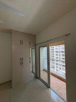 2.5 BHK Apartment For Rent in Brigade El Dorado