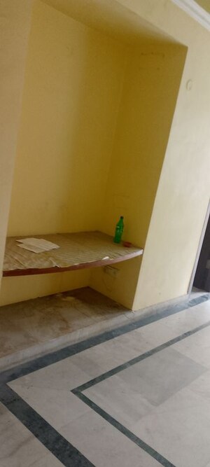 Room in 3.5 BHK Builder Floor at Spring Field, Sector 31 – for Rent