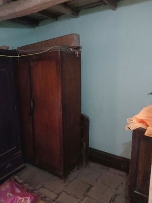 Bedroom in 4 BHK Villa at Krishna Kalina Market, Santacruz East – for Rent